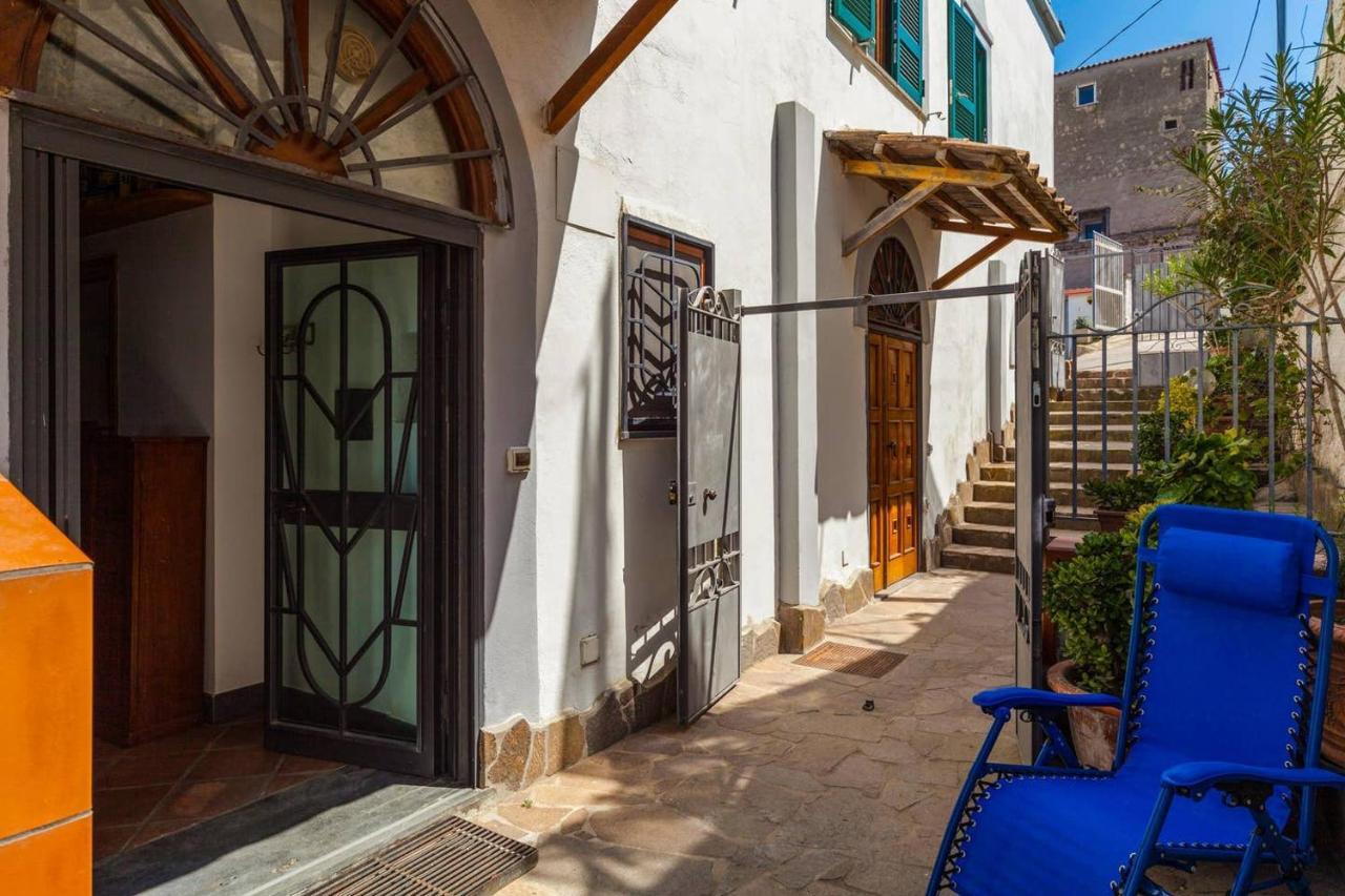 Villa Lamberti Monte di Procida Bagian luar foto